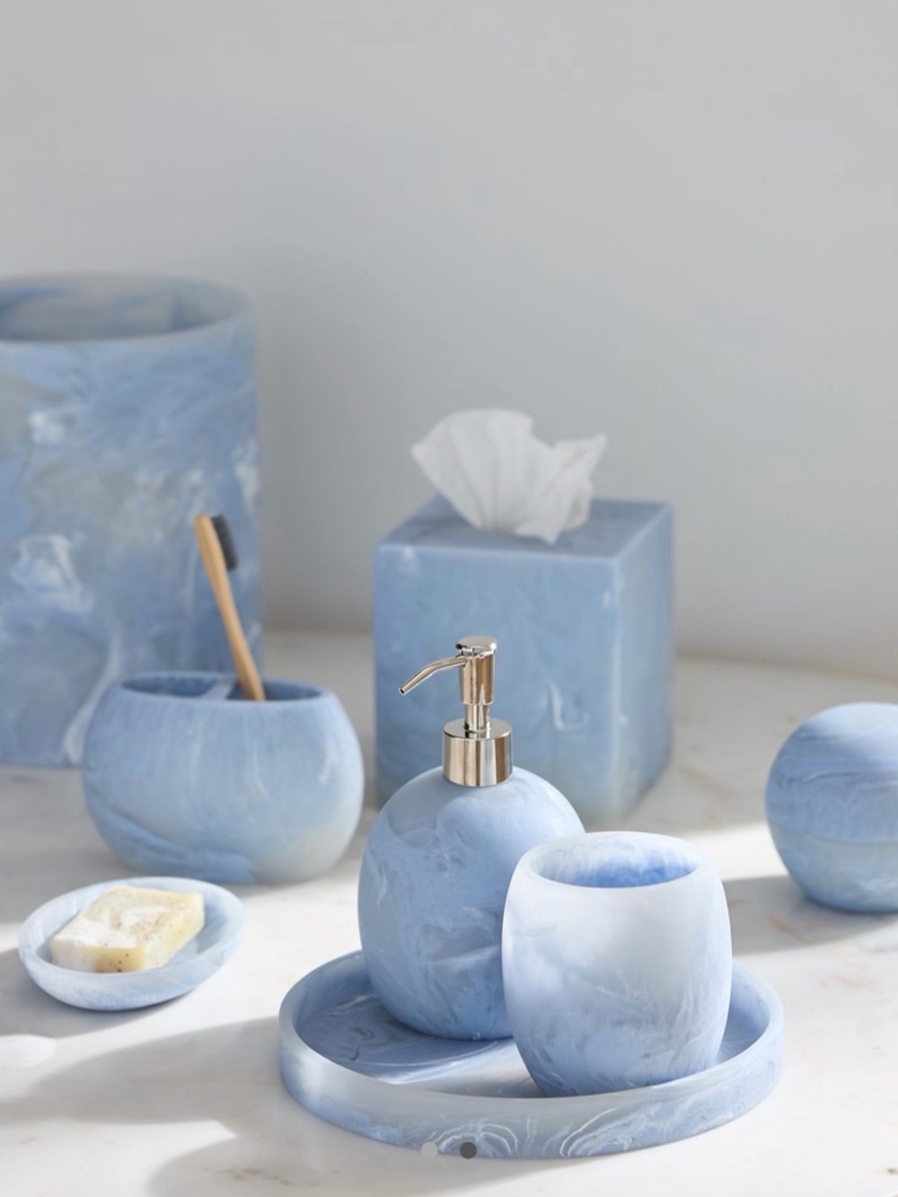 Anthropologie Luna Bathroom Set – Complete Blue Marble Resin – Full Collection